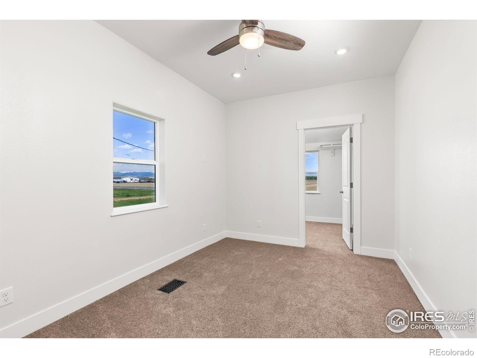 MLS Image #8 for 606  county road 20 1/2 ,longmont, Colorado