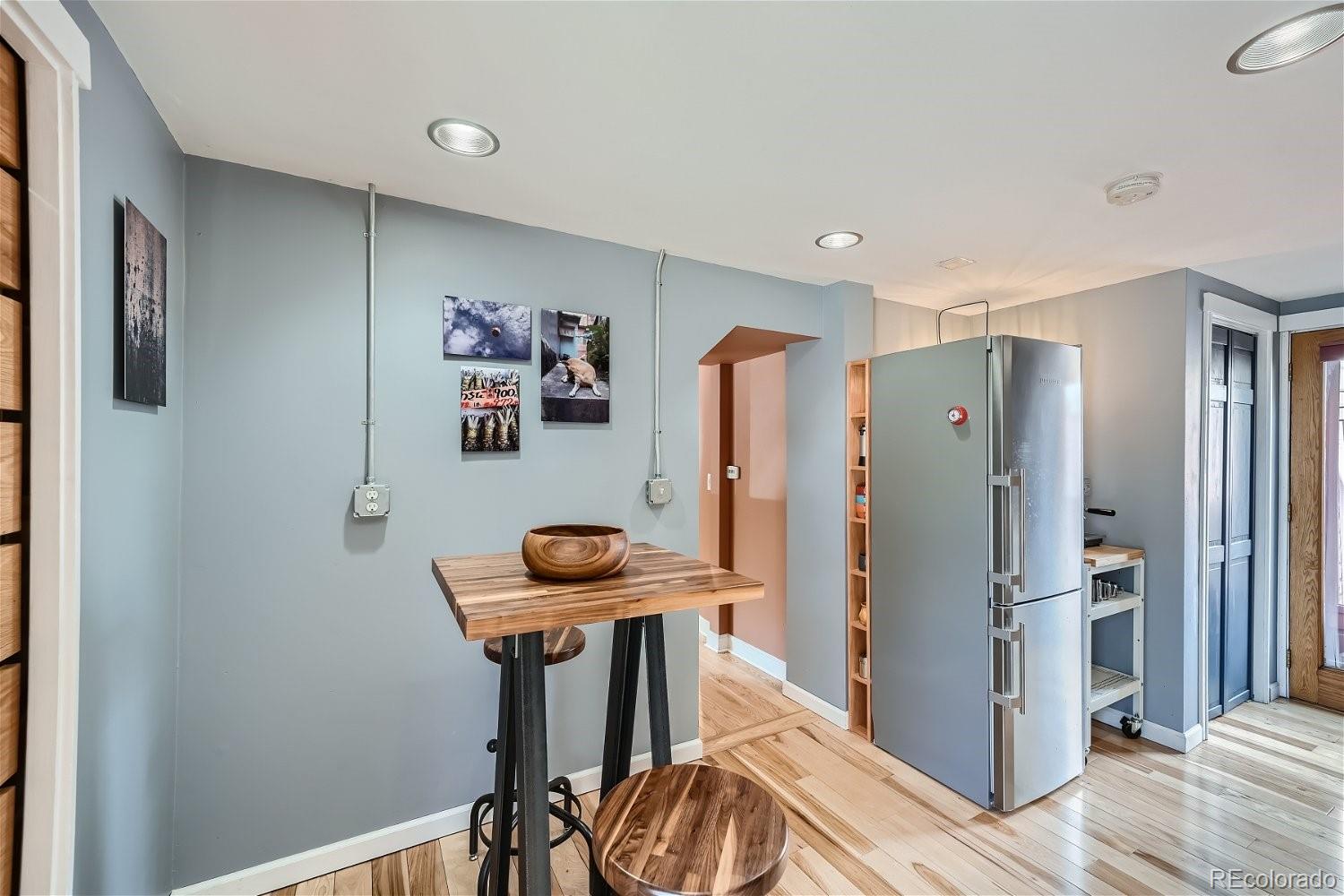 MLS Image #12 for 23  acoma street,denver, Colorado