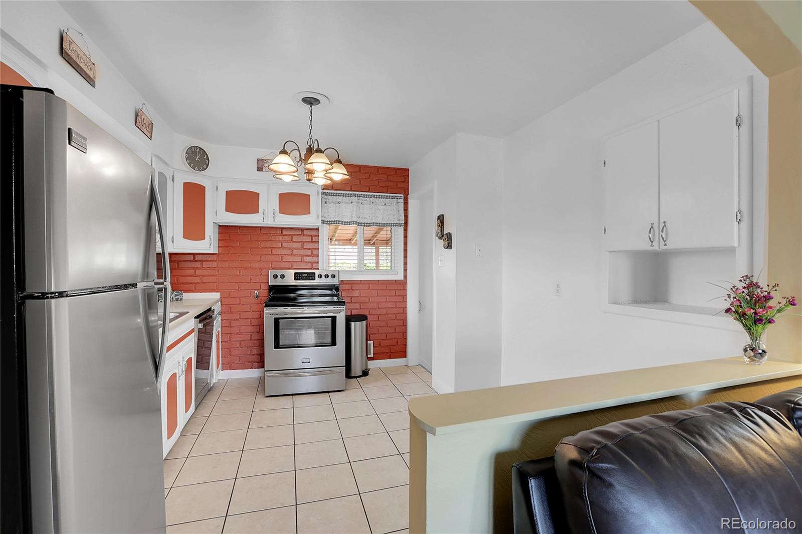 MLS Image #9 for 400 w 71st avenue,denver, Colorado