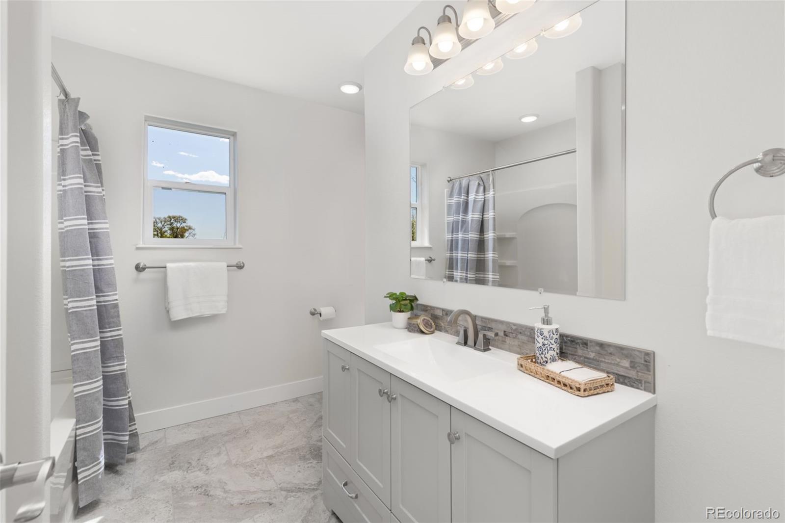MLS Image #13 for 606  county road 20 1/2 ,longmont, Colorado