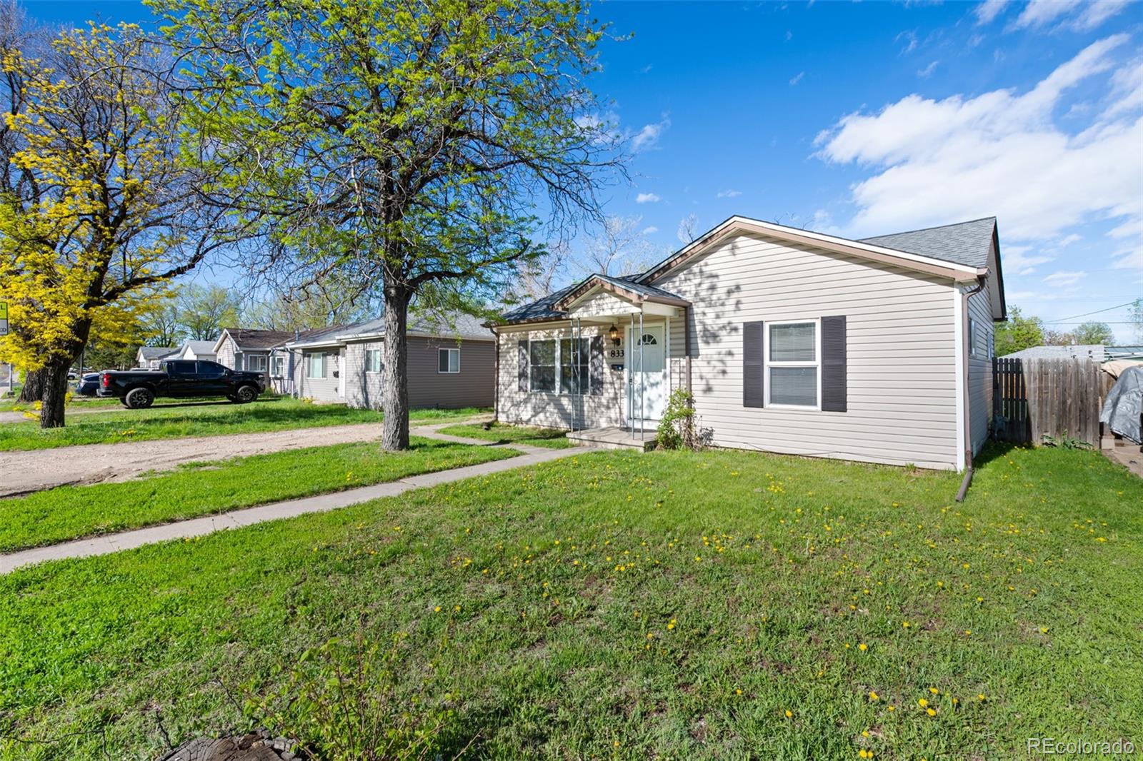 CMA Image for 833  Havana Street,Aurora, Colorado