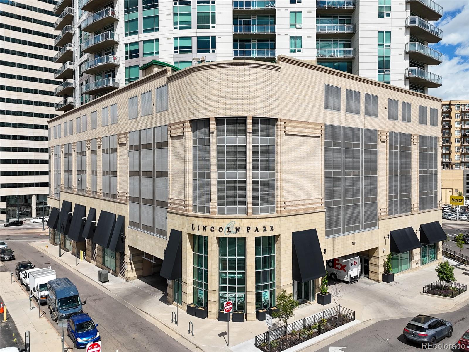 MLS Image #30 for 2001  lincoln street,denver, Colorado