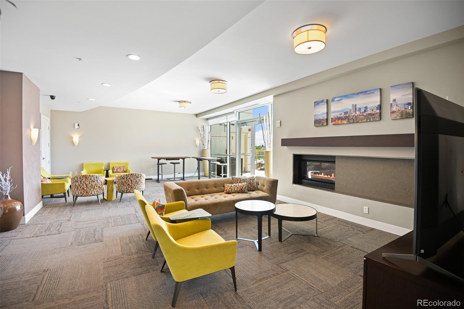 MLS Image #37 for 2001  lincoln street,denver, Colorado