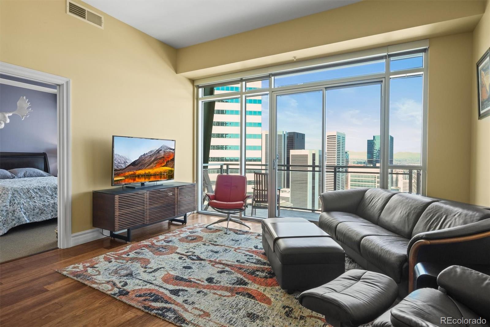 MLS Image #8 for 2001  lincoln street,denver, Colorado
