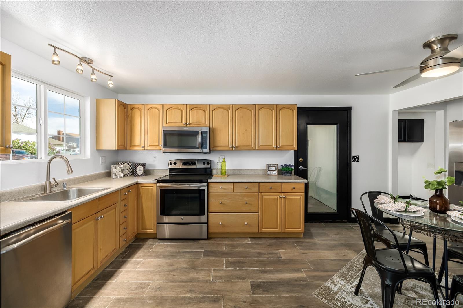 MLS Image #17 for 213  madison drive,bennett, Colorado