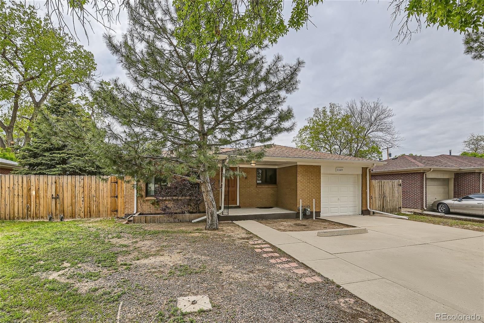 CMA Image for 3169  Worchester Street,Aurora, Colorado