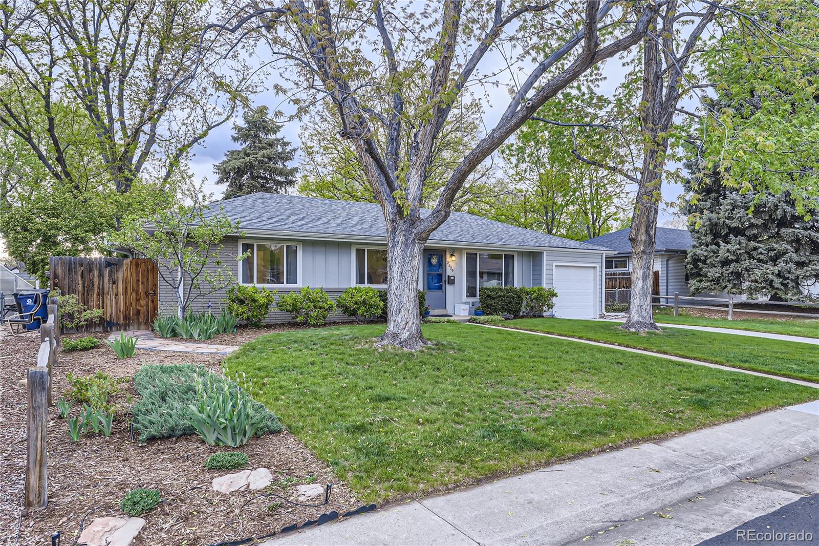 MLS Image #13 for 2529 s cherry street,denver, Colorado