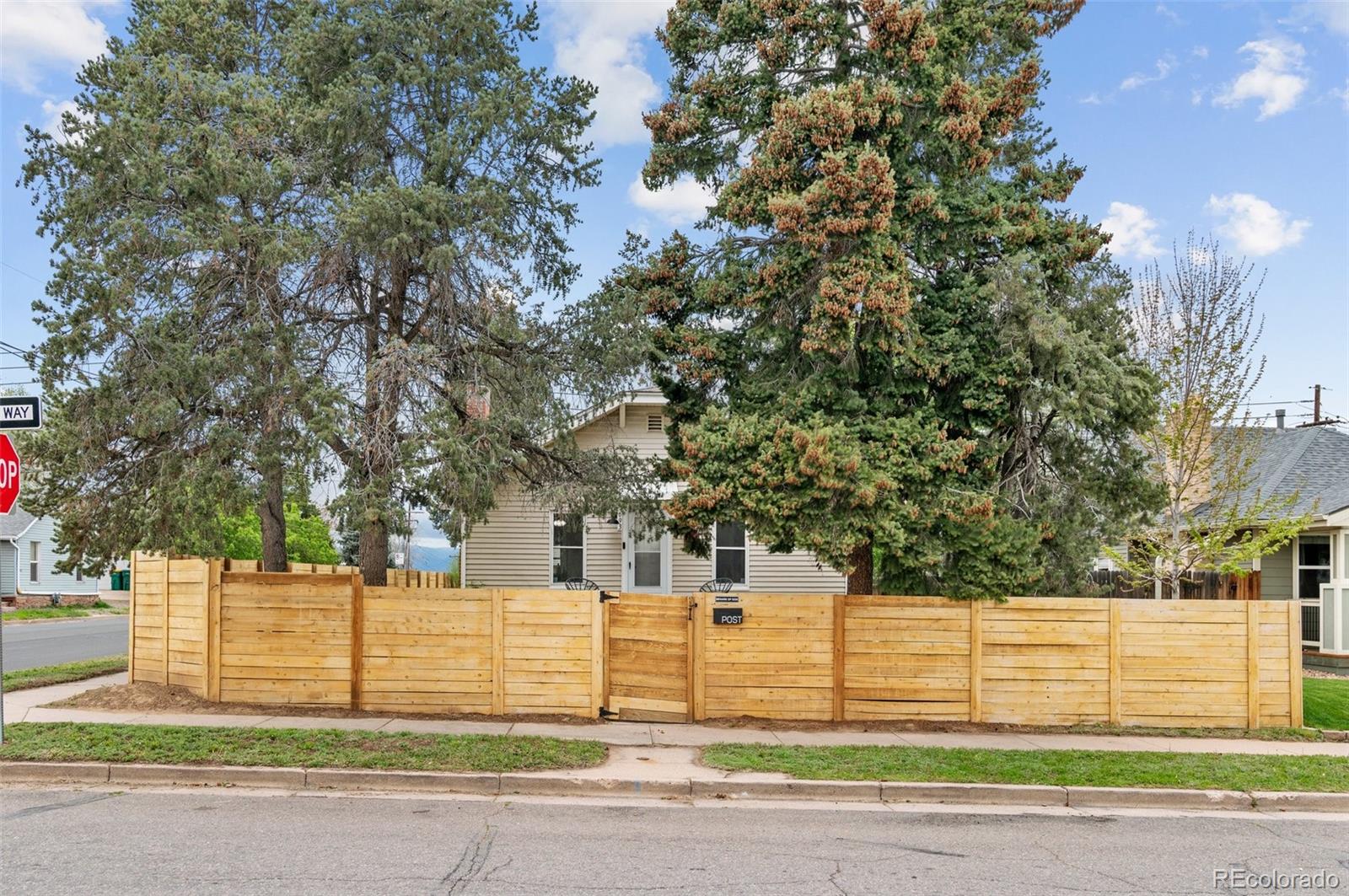 MLS Image #2 for 3693 s bannock street,englewood, Colorado