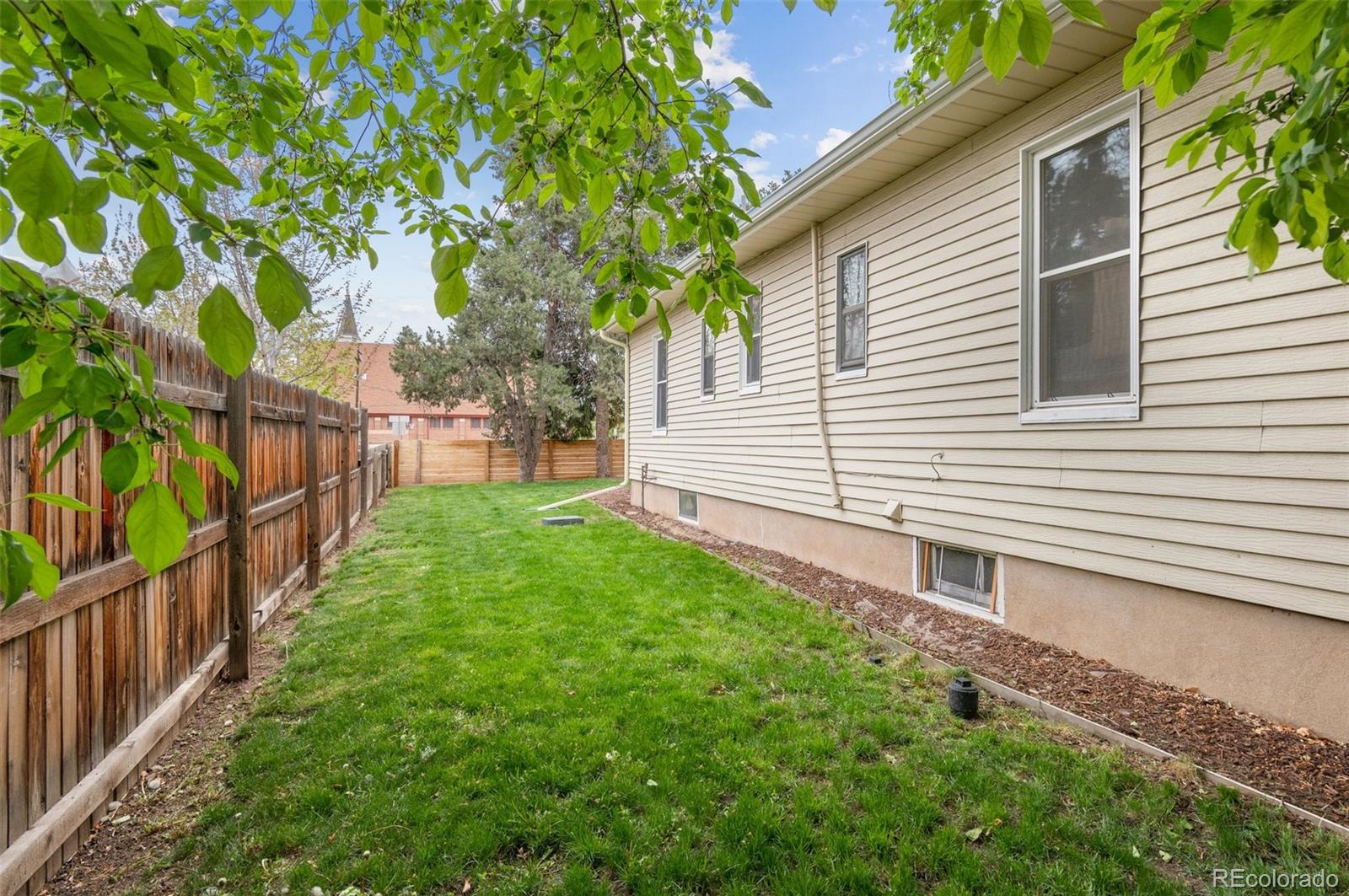 MLS Image #30 for 3693 s bannock street,englewood, Colorado