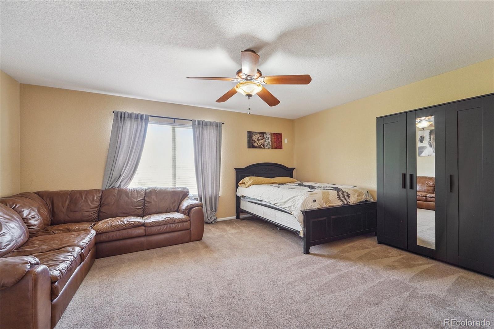 MLS Image #12 for 20741 e 48th place,denver, Colorado