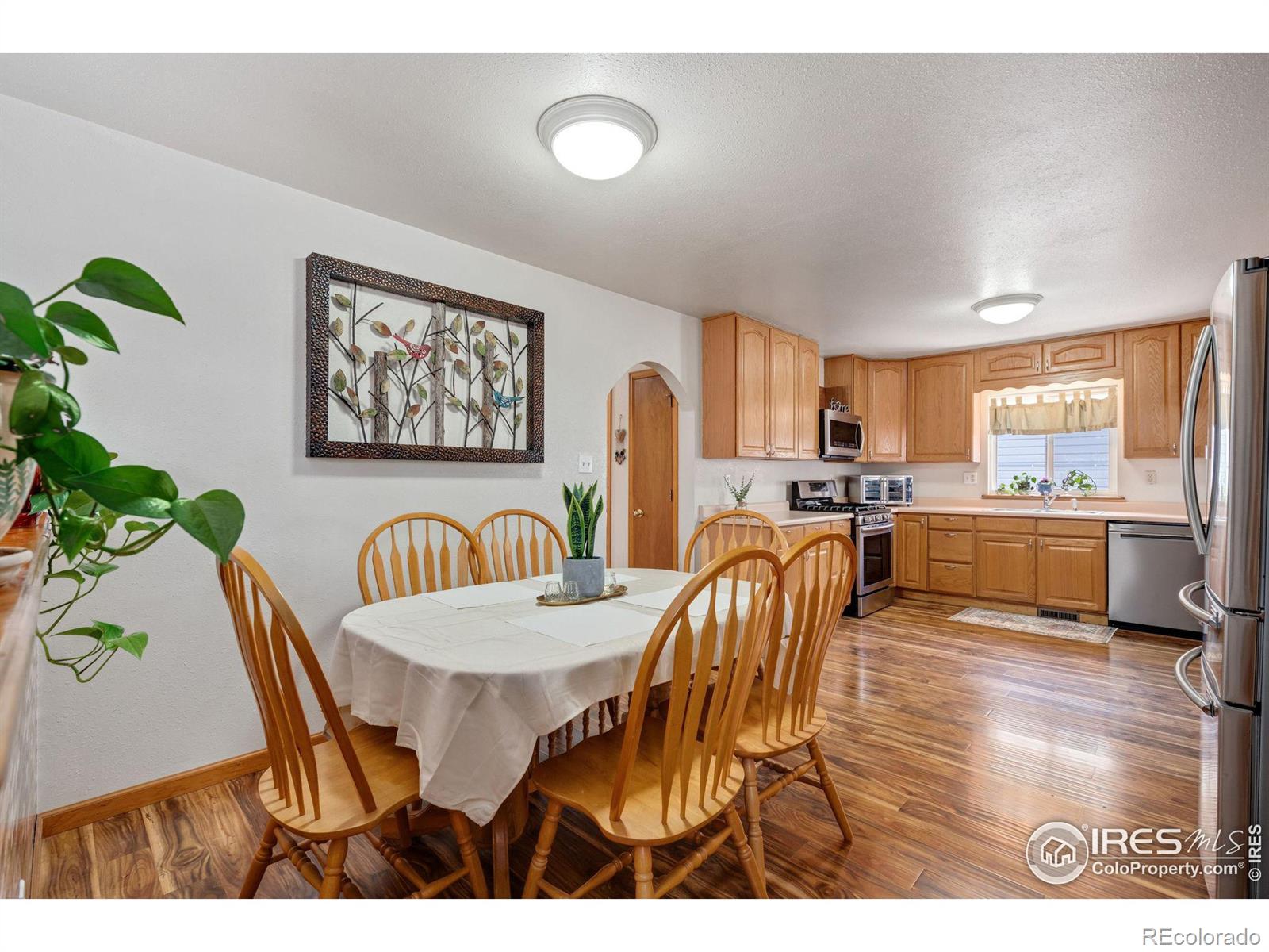 MLS Image #12 for 121  oak street,windsor, Colorado