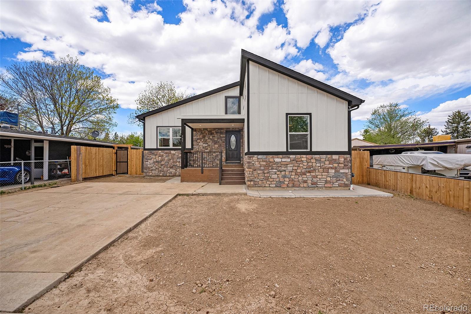 MLS Image #0 for 909  glen moor street,dacono, Colorado