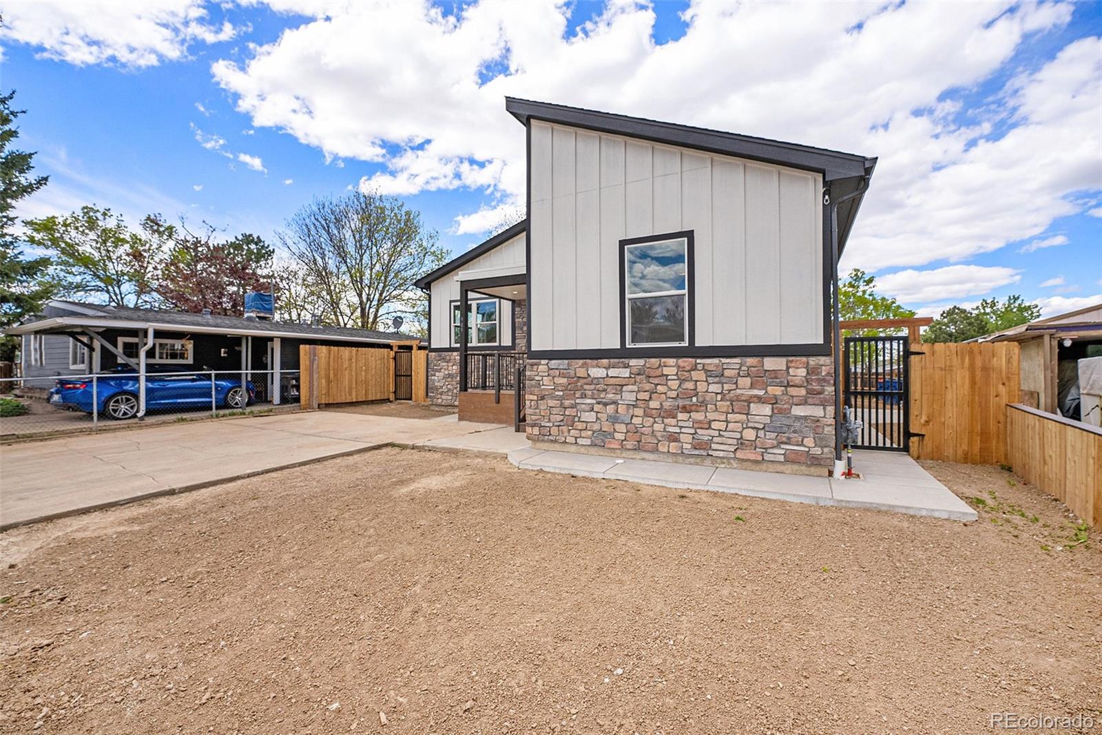 MLS Image #1 for 909  glen moor street,dacono, Colorado