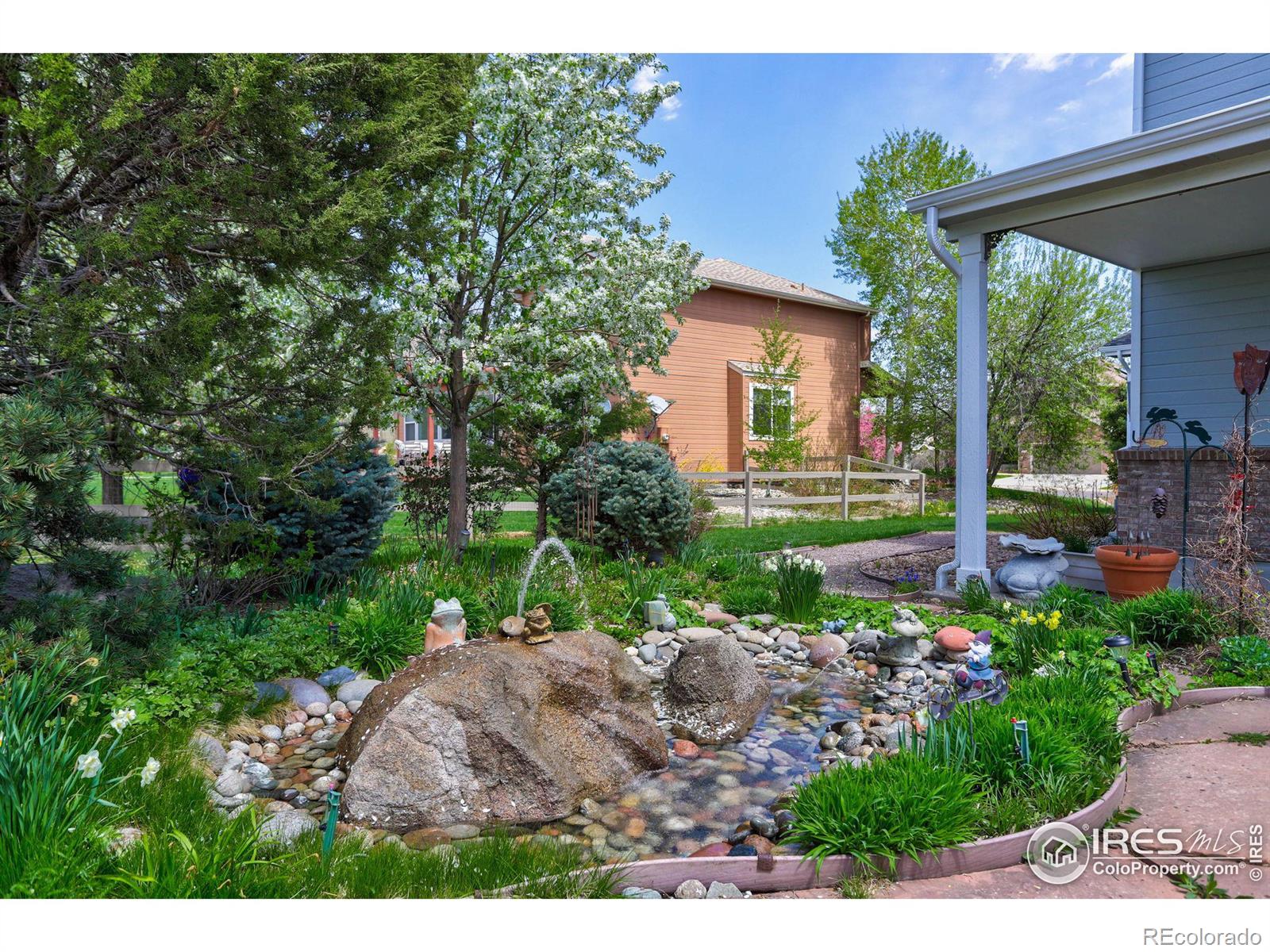 MLS Image #5 for 381  elk trail,lafayette, Colorado