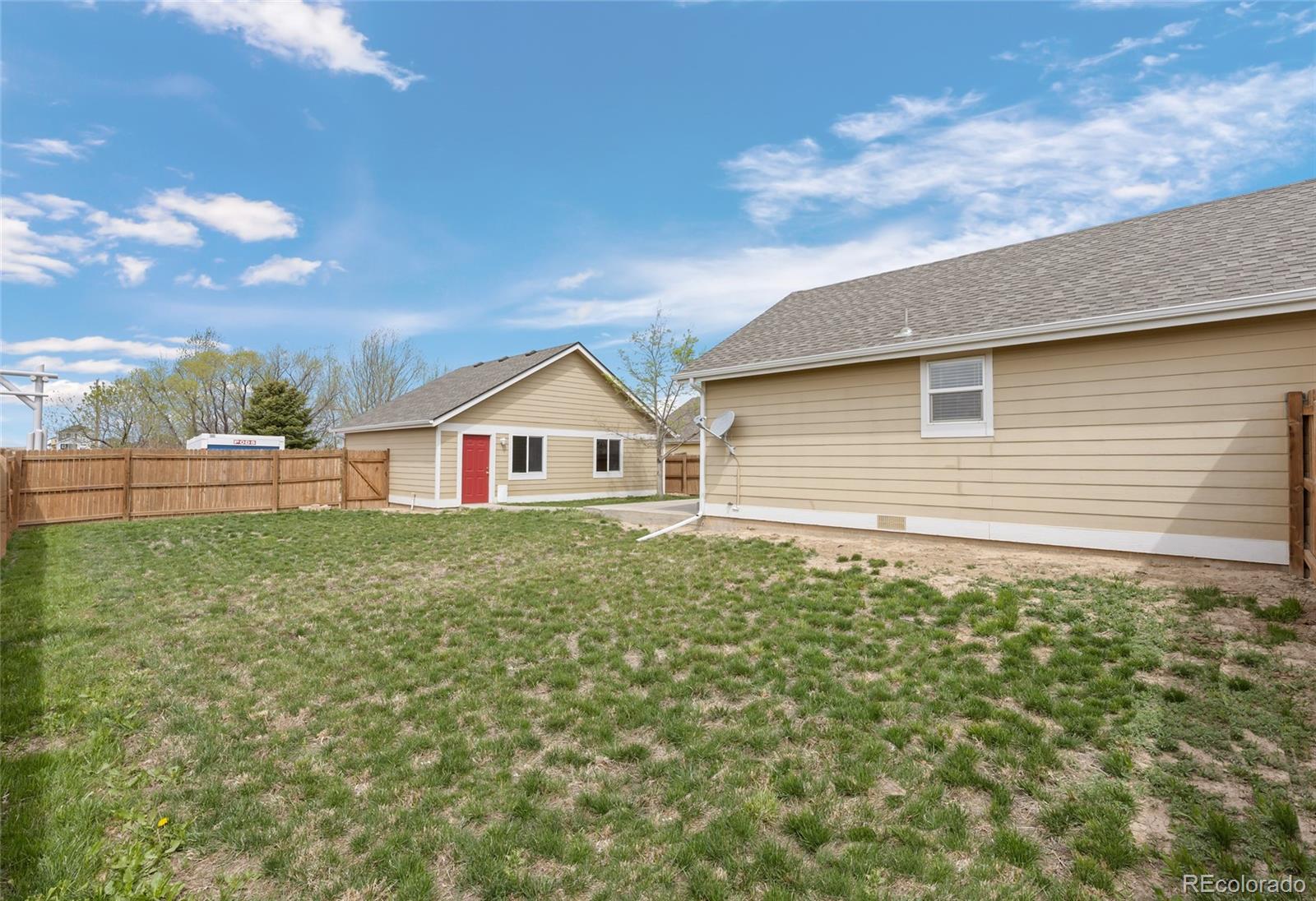 MLS Image #15 for 2901  quarterland street,strasburg, Colorado