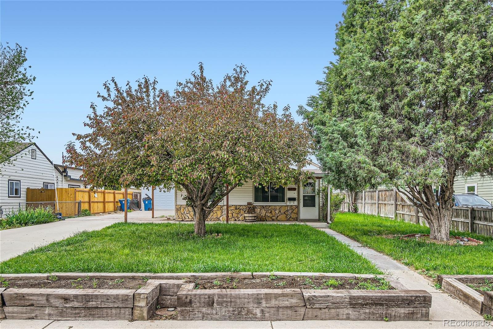 CMA Image for 6018  forest drive,Commerce City, Colorado