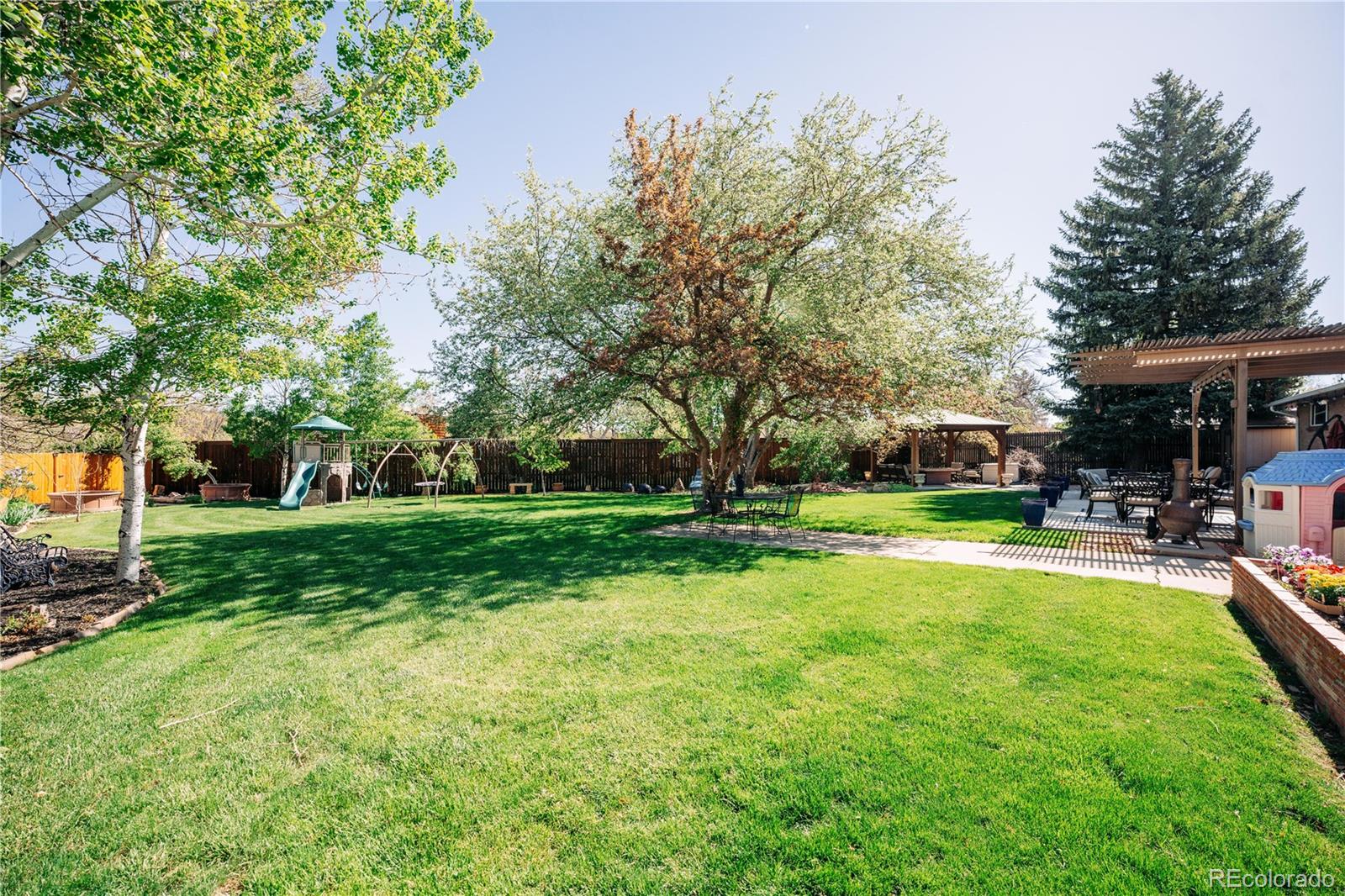 MLS Image #12 for 8415 w 59th avenue,arvada, Colorado