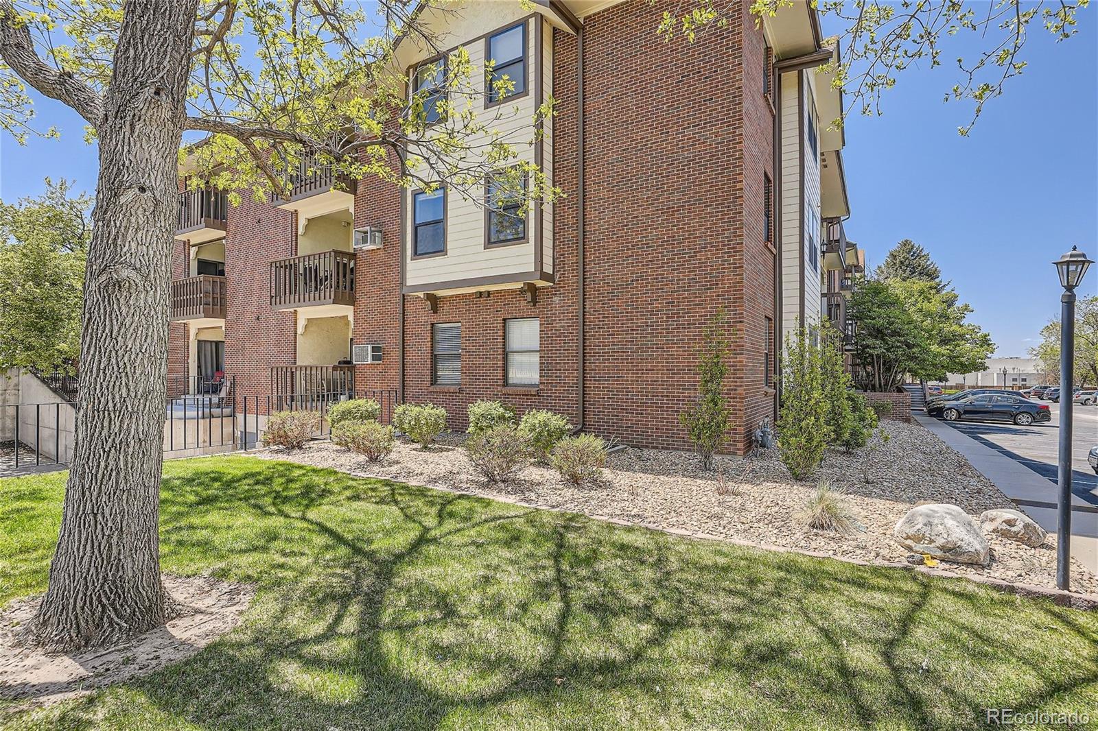 MLS Image #14 for 13950 e oxford place,aurora, Colorado