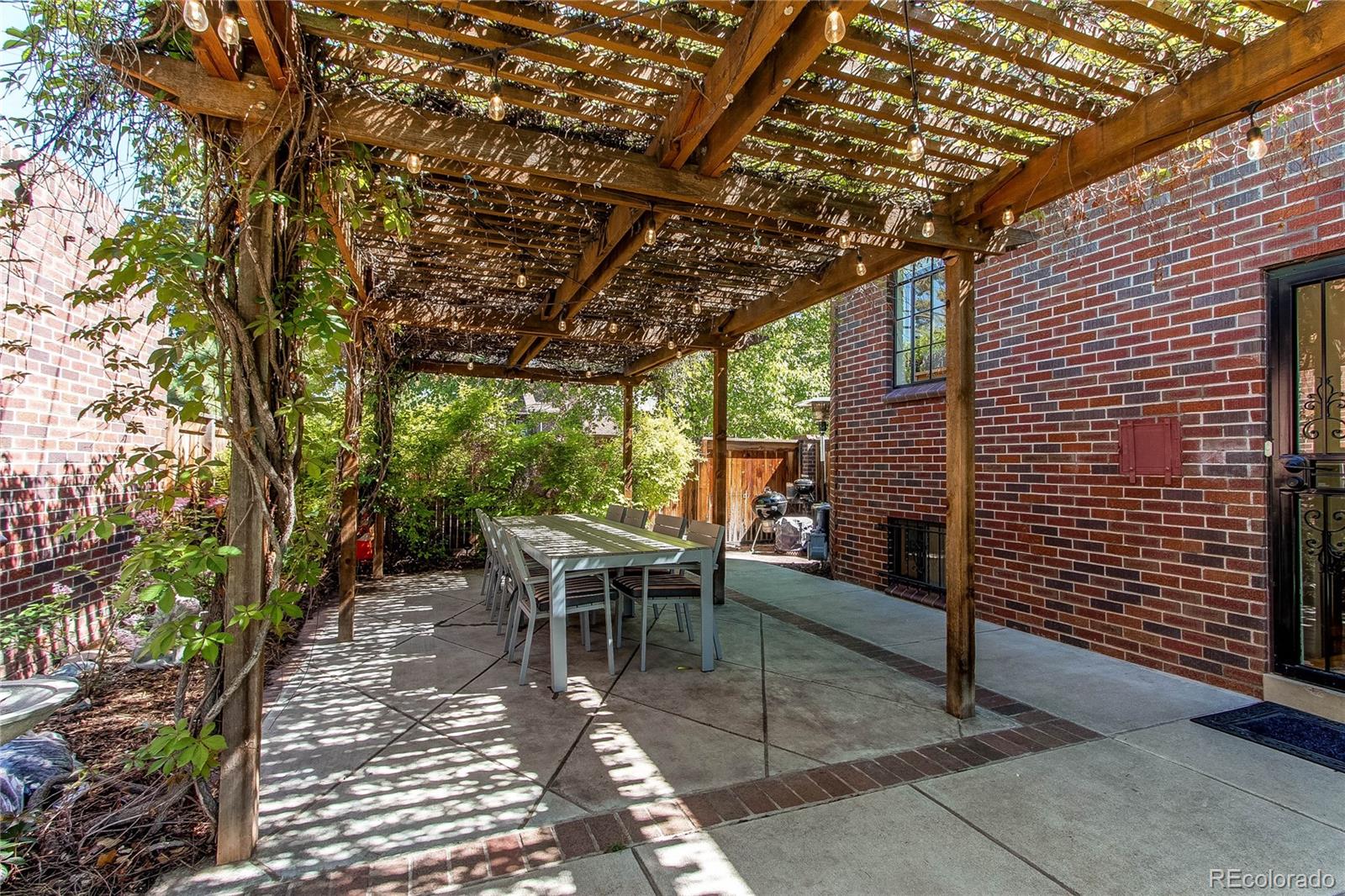 MLS Image #26 for 1759  dahlia street,denver, Colorado