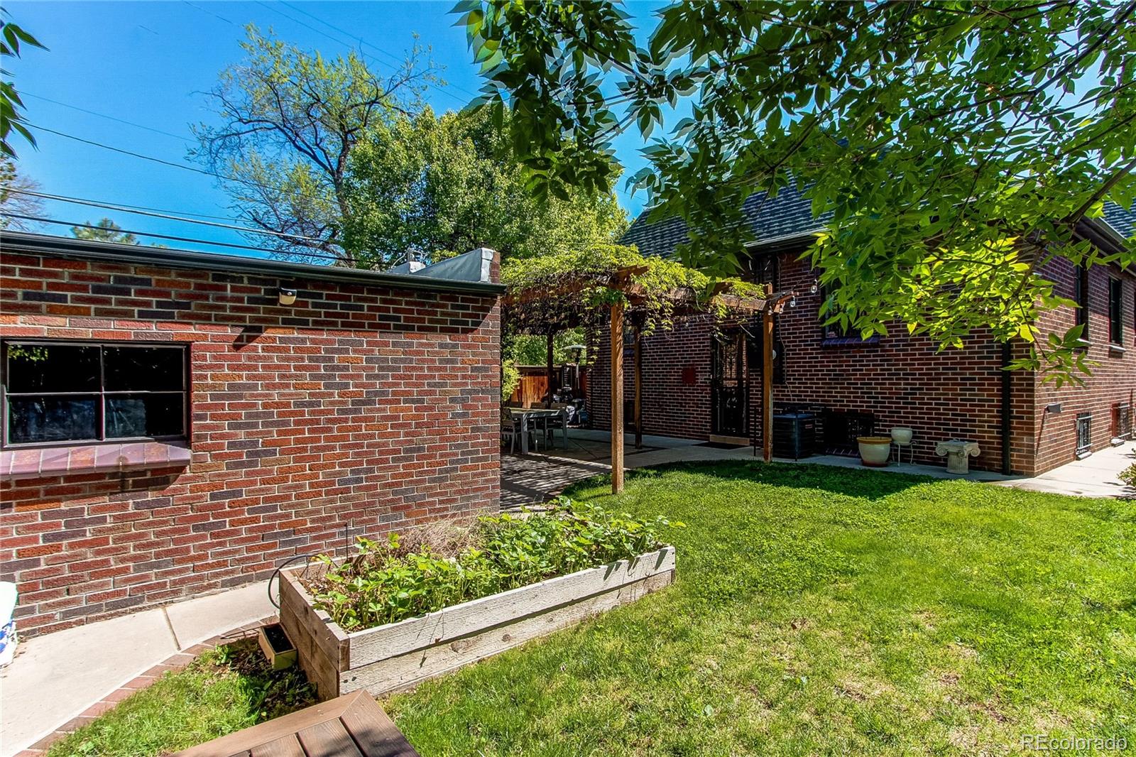 MLS Image #30 for 1759  dahlia street,denver, Colorado