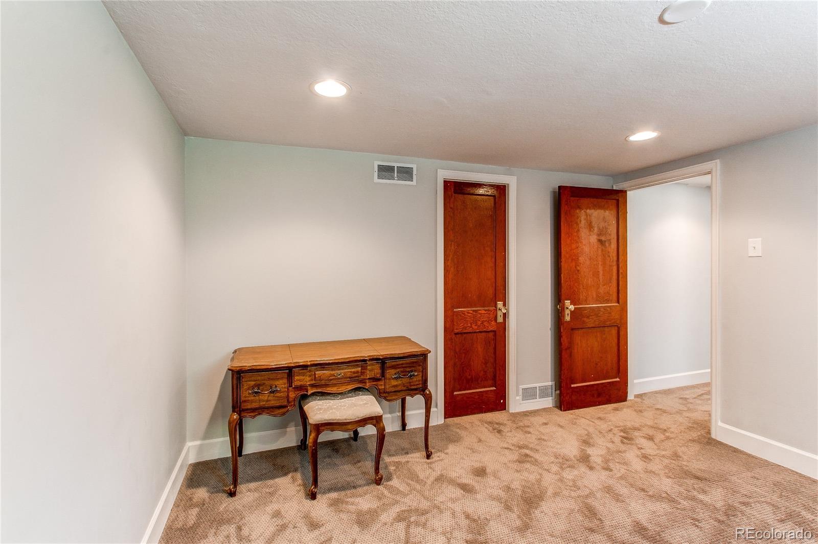 MLS Image #47 for 1759  dahlia street,denver, Colorado