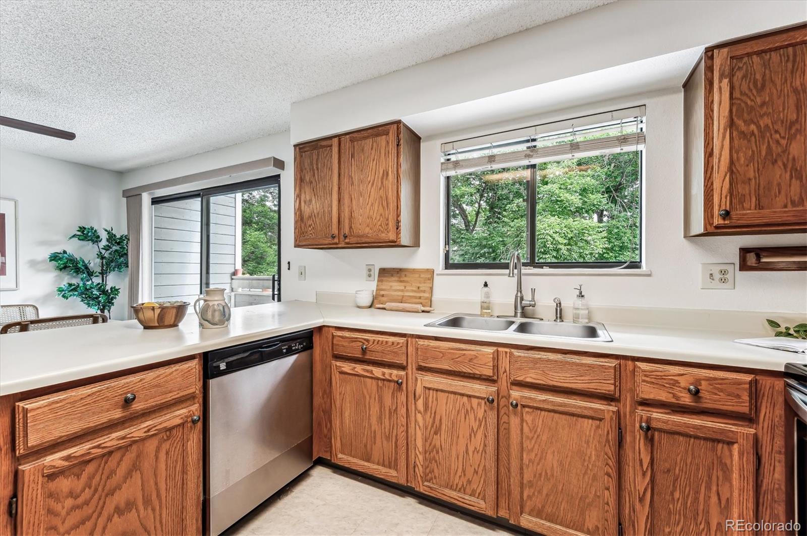 MLS Image #10 for 8777 w cornell avenue 4,lakewood, Colorado