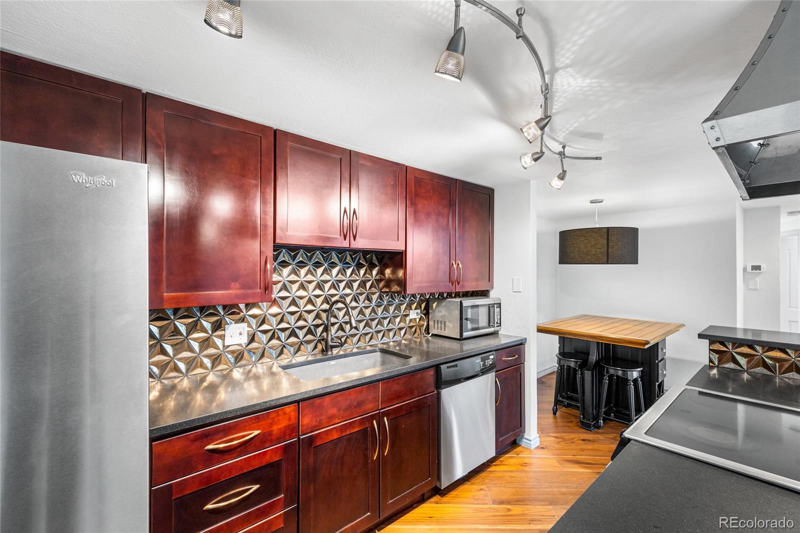 MLS Image #6 for 1350  lawrence street 2d,denver, Colorado