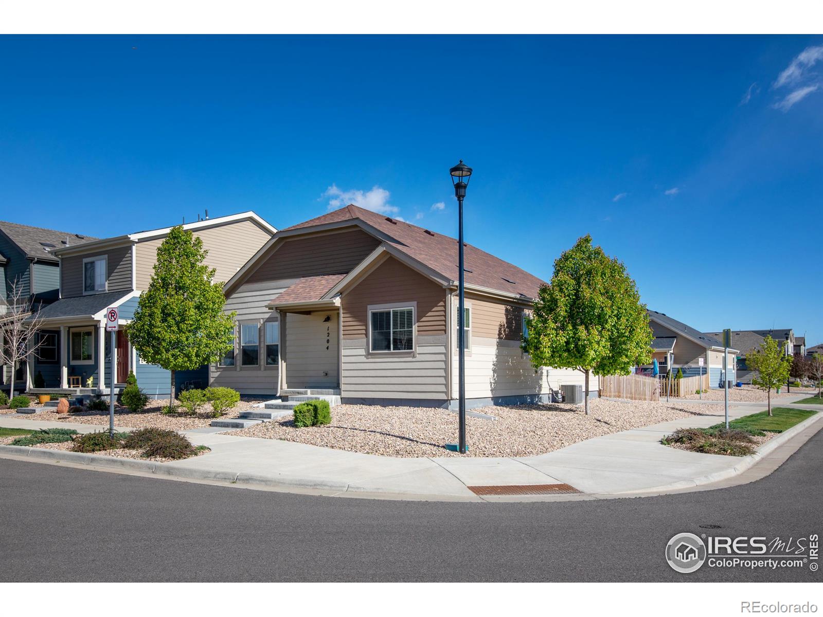 CMA Image for 1204  Hummingbird Circle,Longmont, Colorado