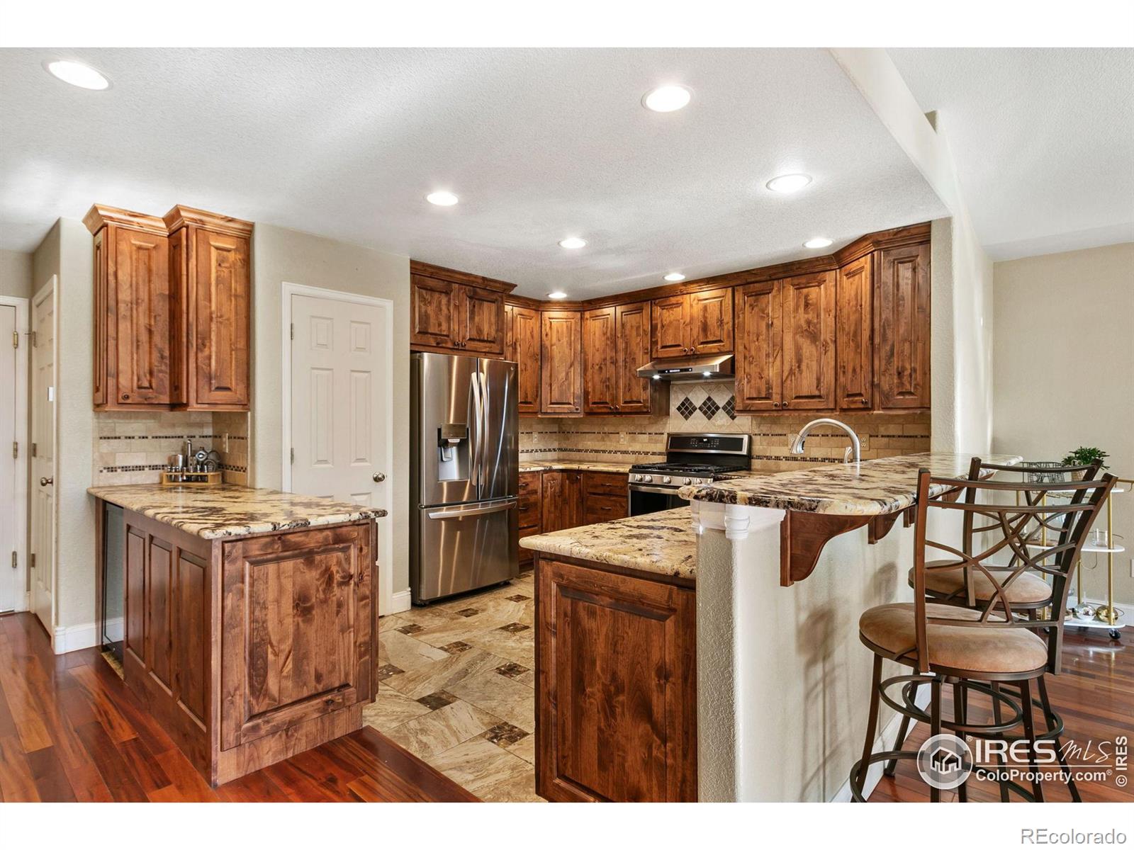 MLS Image #3 for 4203  lookout lane,fort collins, Colorado