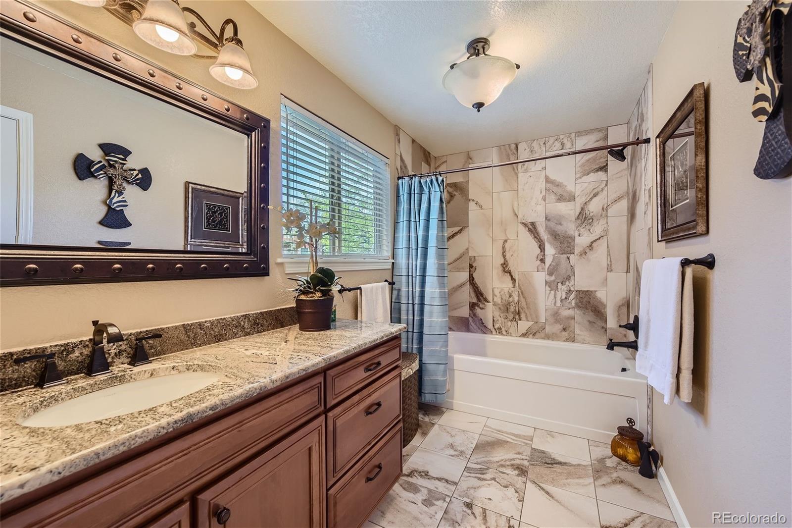 MLS Image #10 for 164 w acoma drive,littleton, Colorado