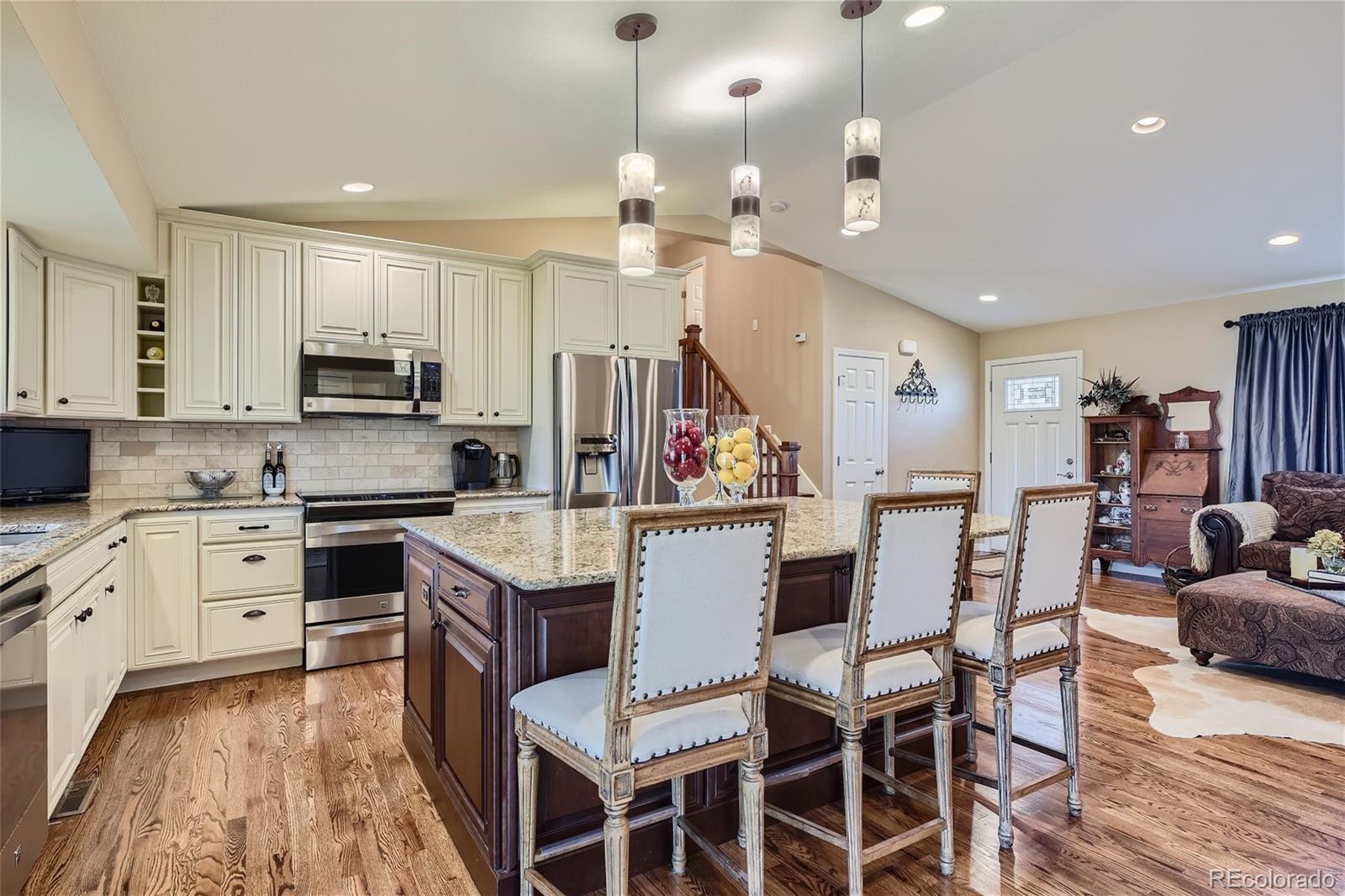 MLS Image #6 for 164 w acoma drive,littleton, Colorado