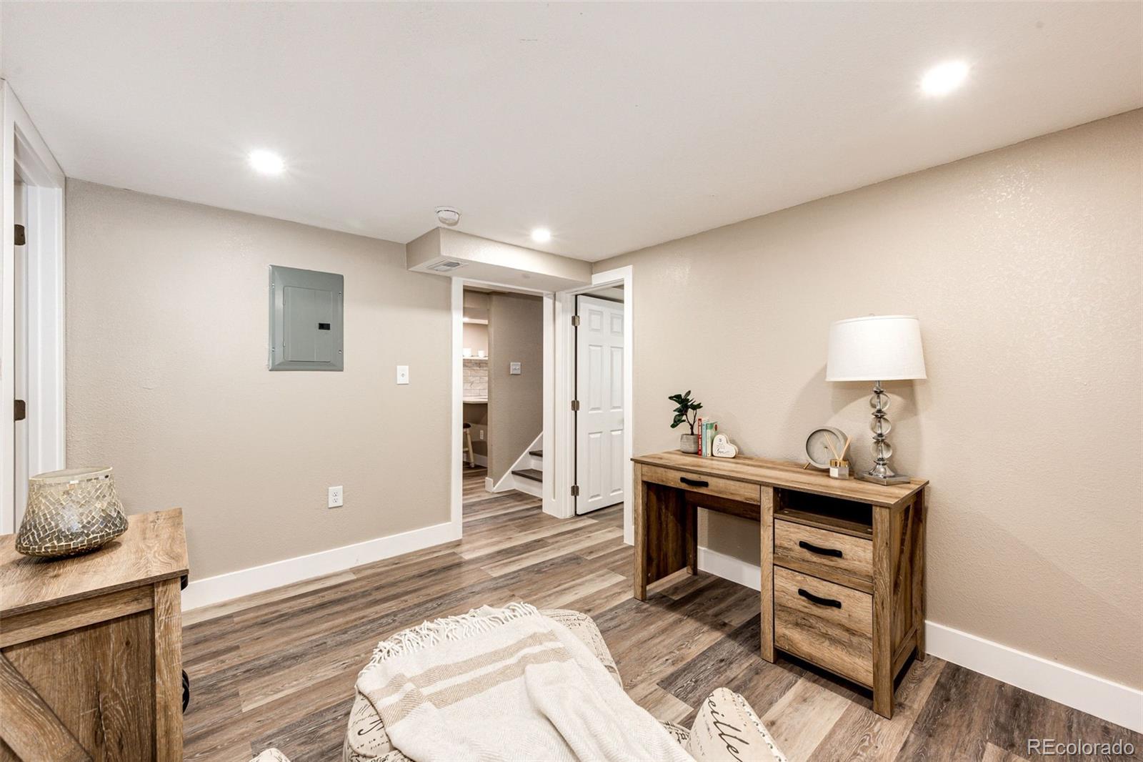 MLS Image #22 for 1610 s julian way,denver, Colorado