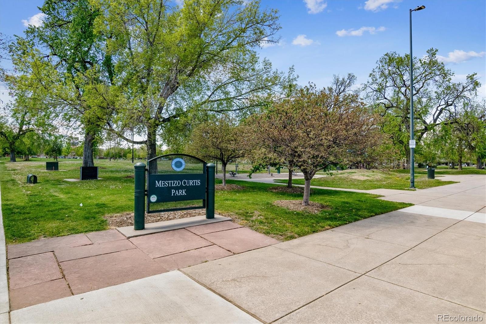 MLS Image #33 for 2746  stout street,denver, Colorado