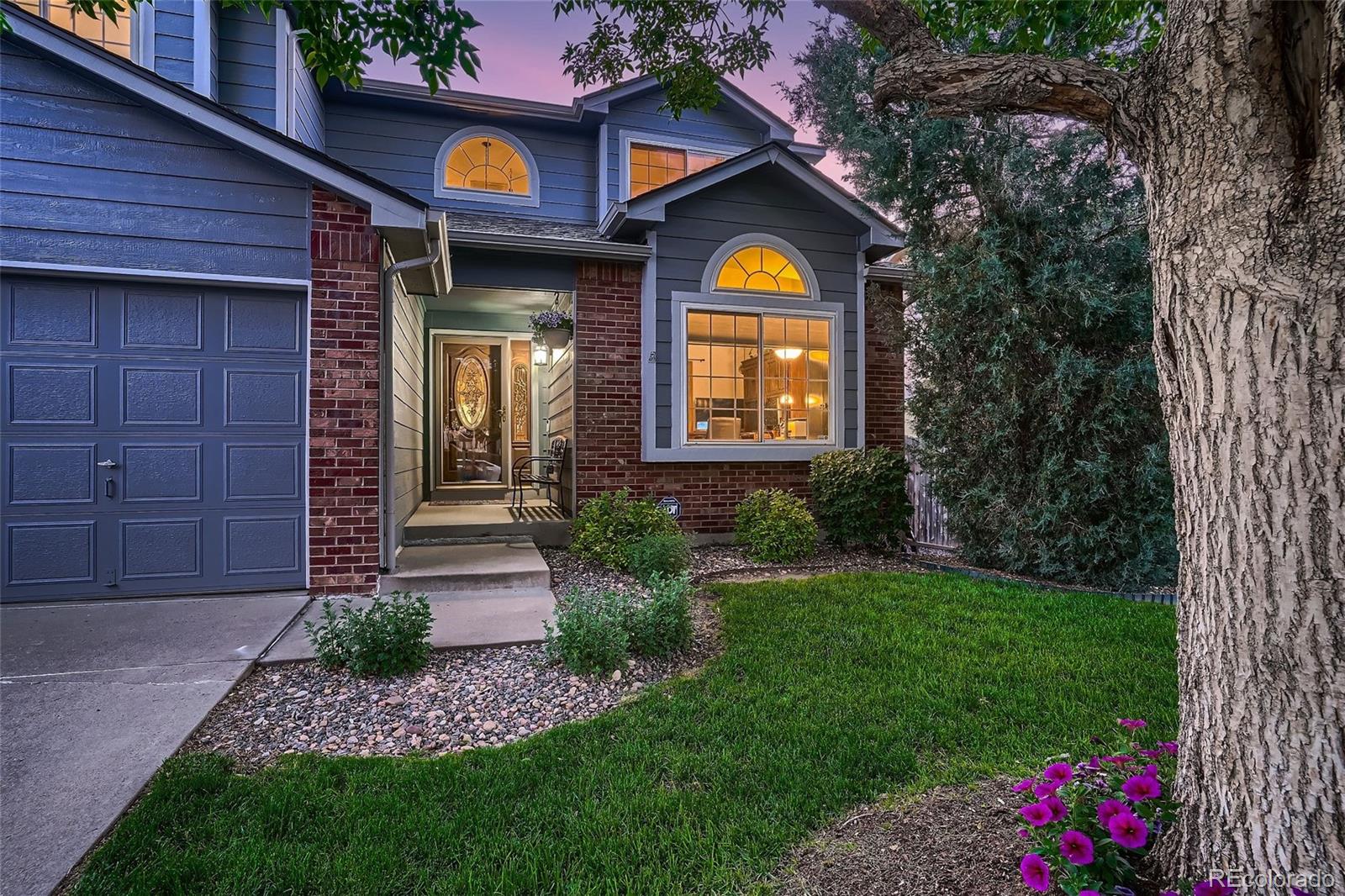 MLS Image #2 for 3829 s truckee way,aurora, Colorado