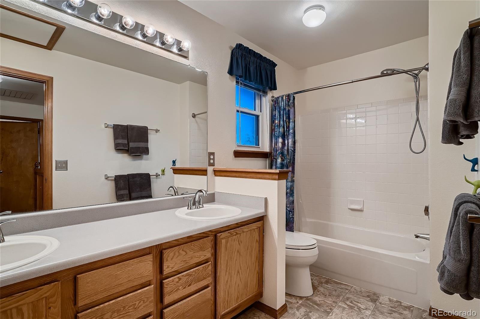 MLS Image #25 for 3829 s truckee way,aurora, Colorado