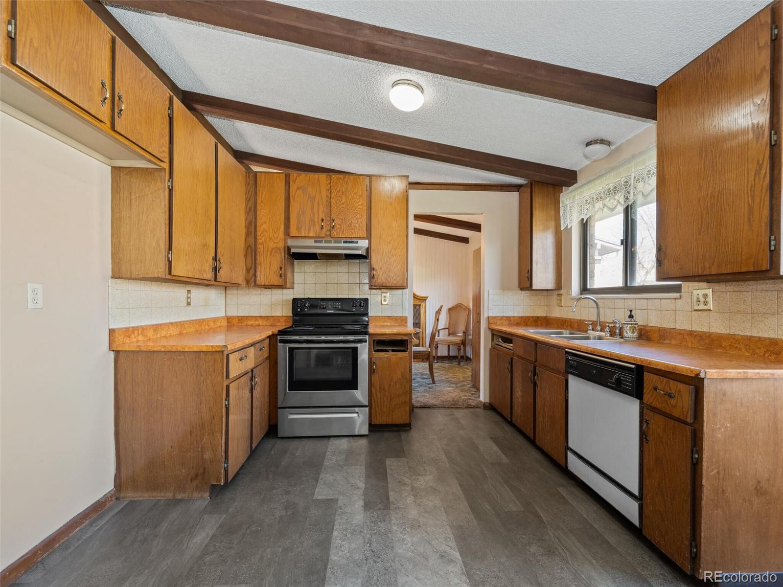 MLS Image #5 for 6641 w 72nd drive,arvada, Colorado