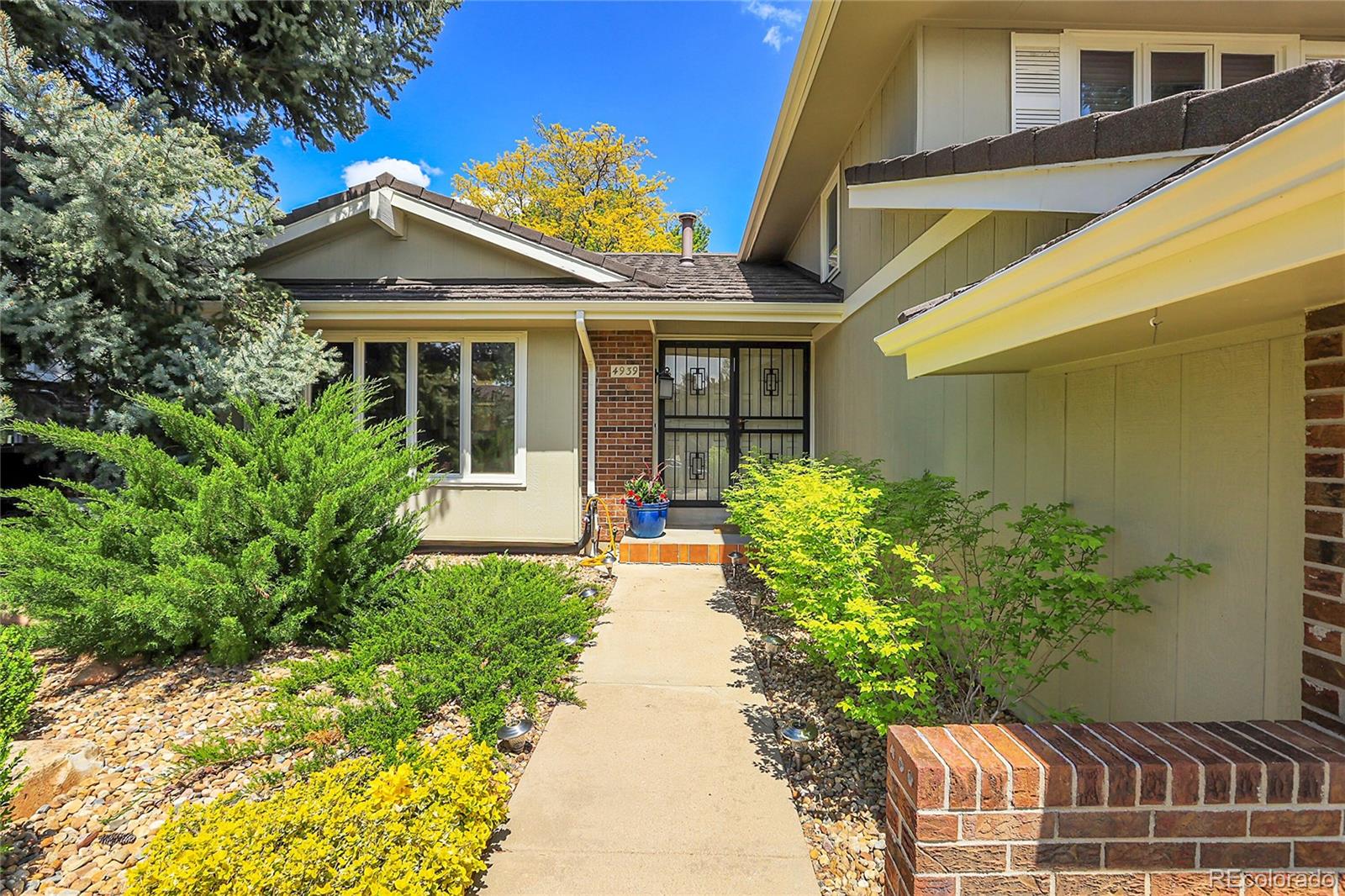 MLS Image #2 for 4939 e mineral circle,centennial, Colorado