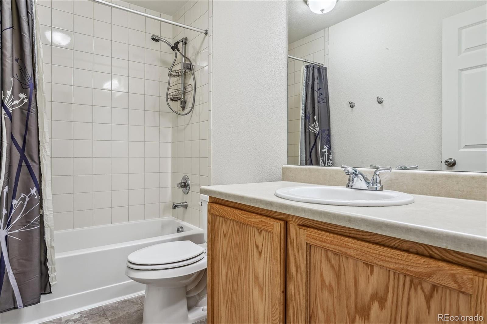 MLS Image #18 for 5310  walden court,denver, Colorado