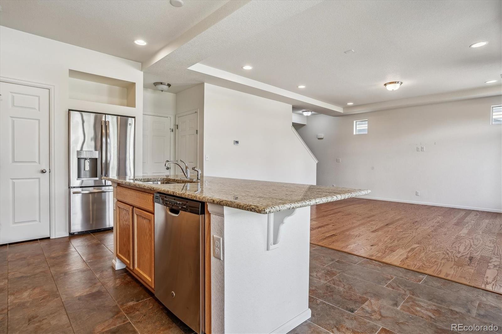 MLS Image #5 for 5310  walden court,denver, Colorado