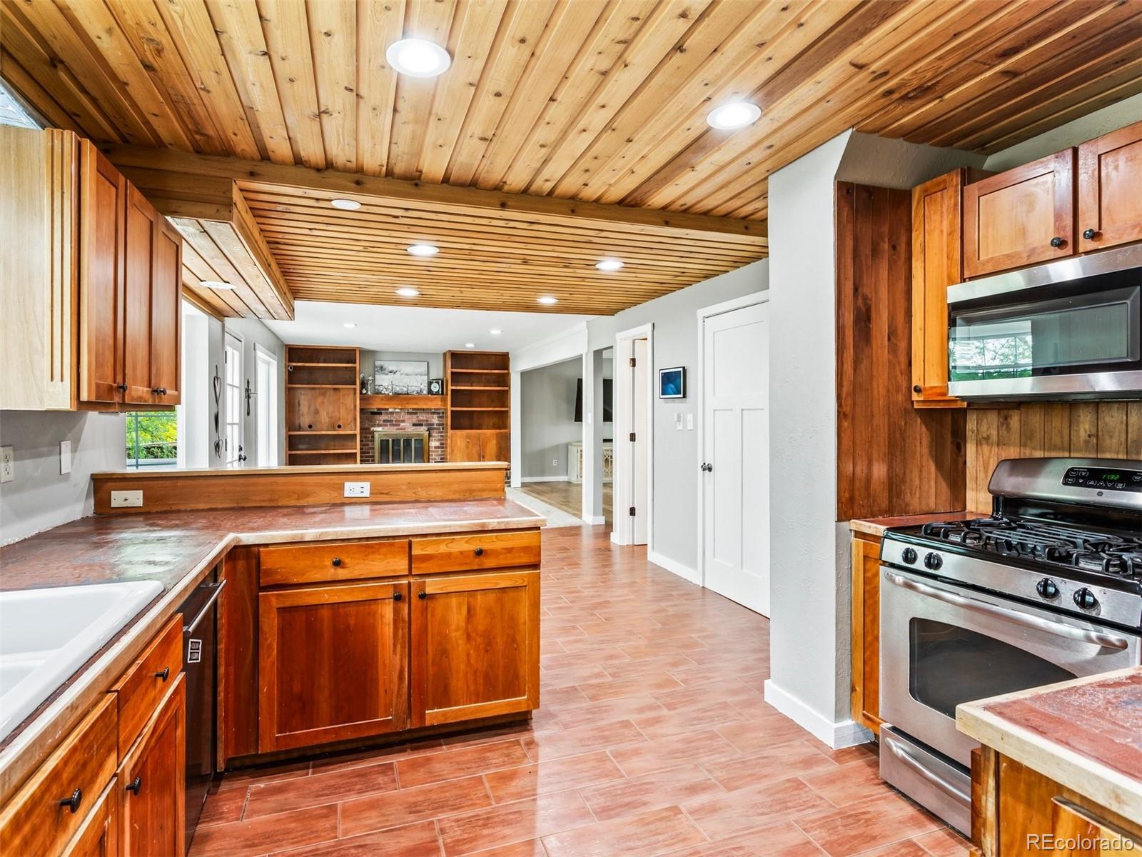 MLS Image #9 for 10505 w berry drive,littleton, Colorado