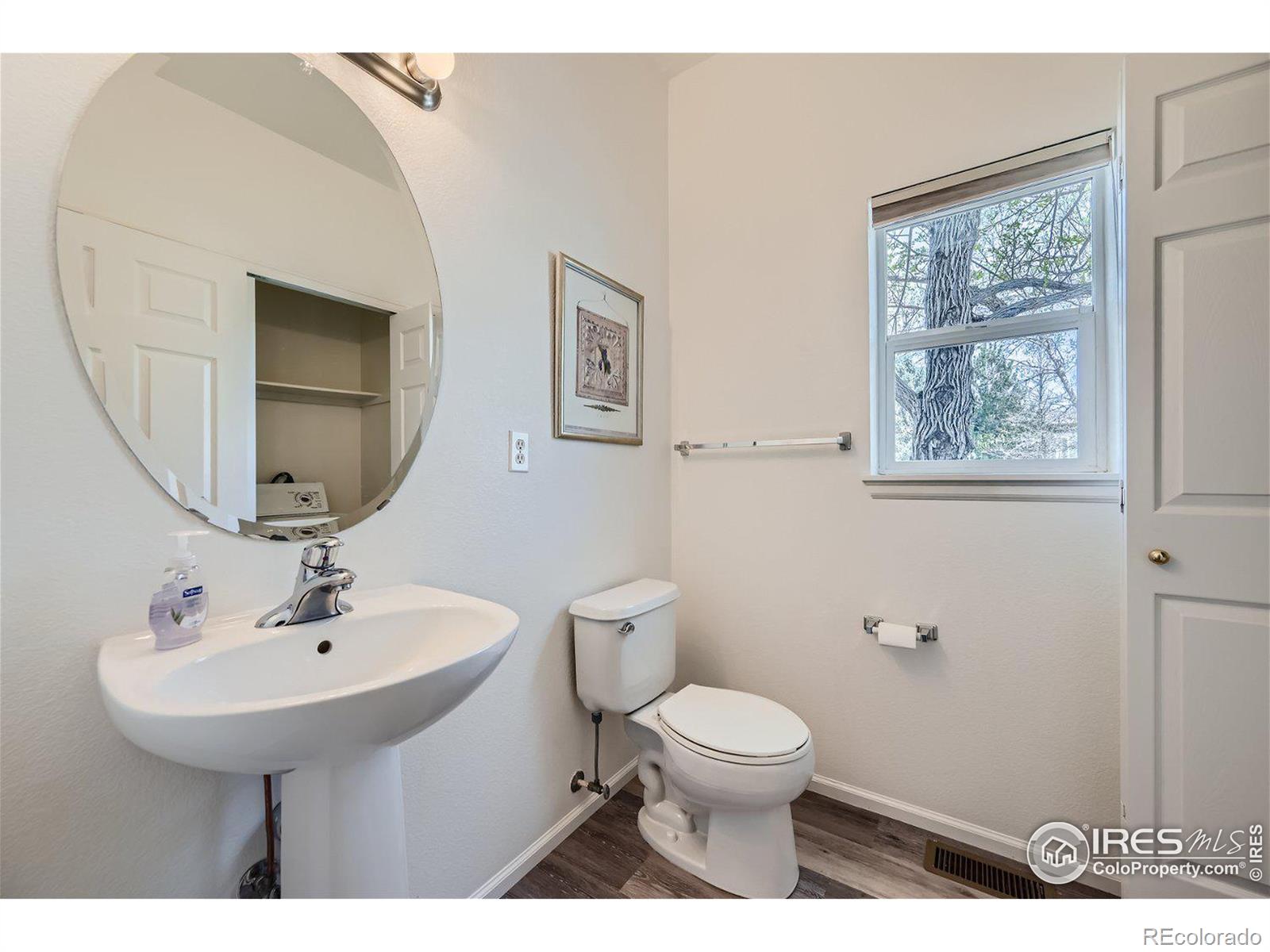 MLS Image #11 for 2301  water cress court,longmont, Colorado