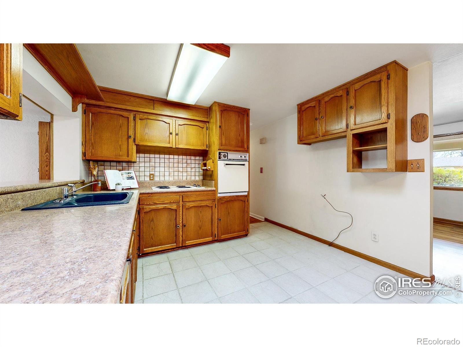 MLS Image #14 for 1036  briarwood road,fort collins, Colorado