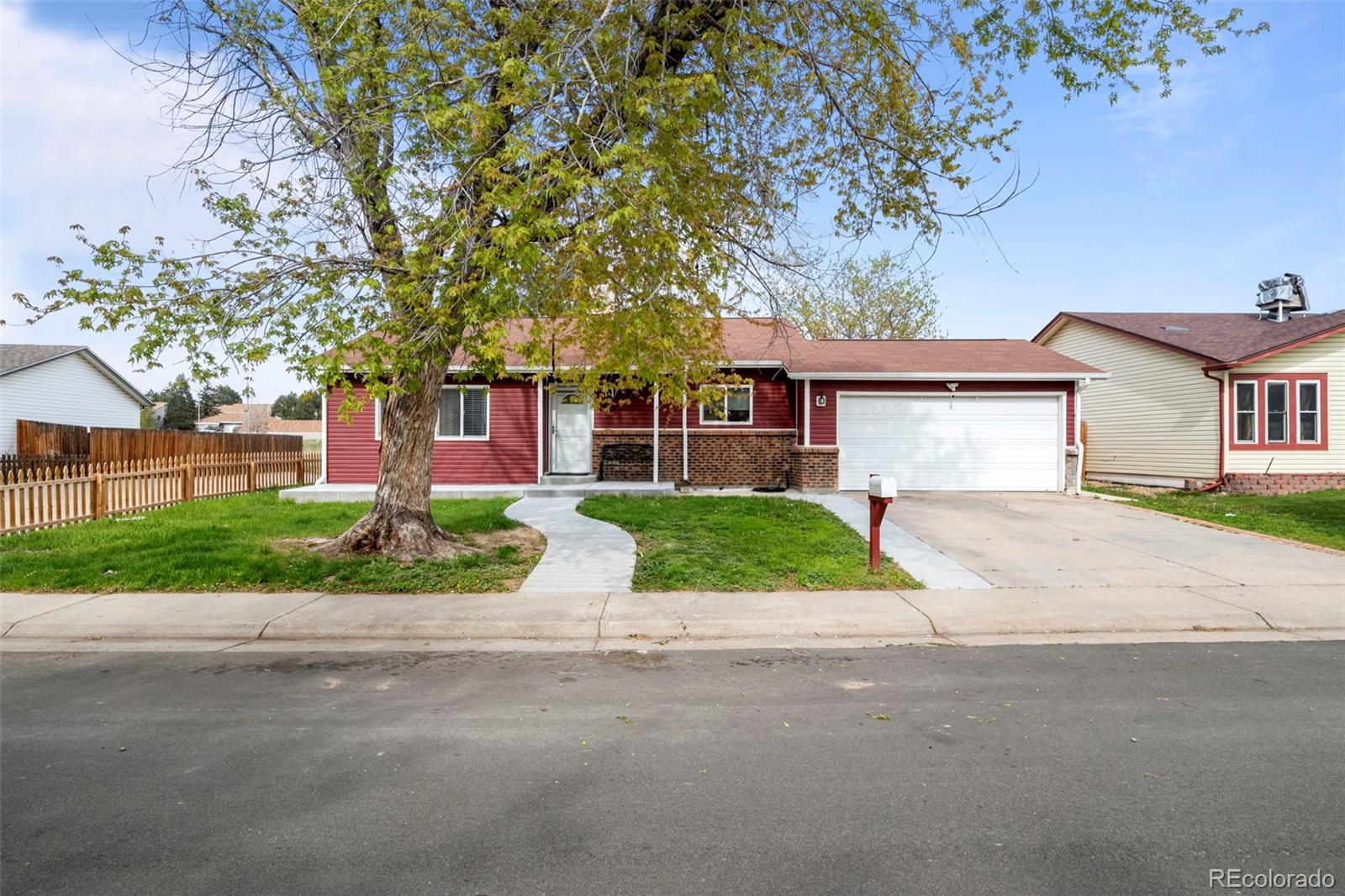 MLS Image #0 for 974 s waco way,aurora, Colorado