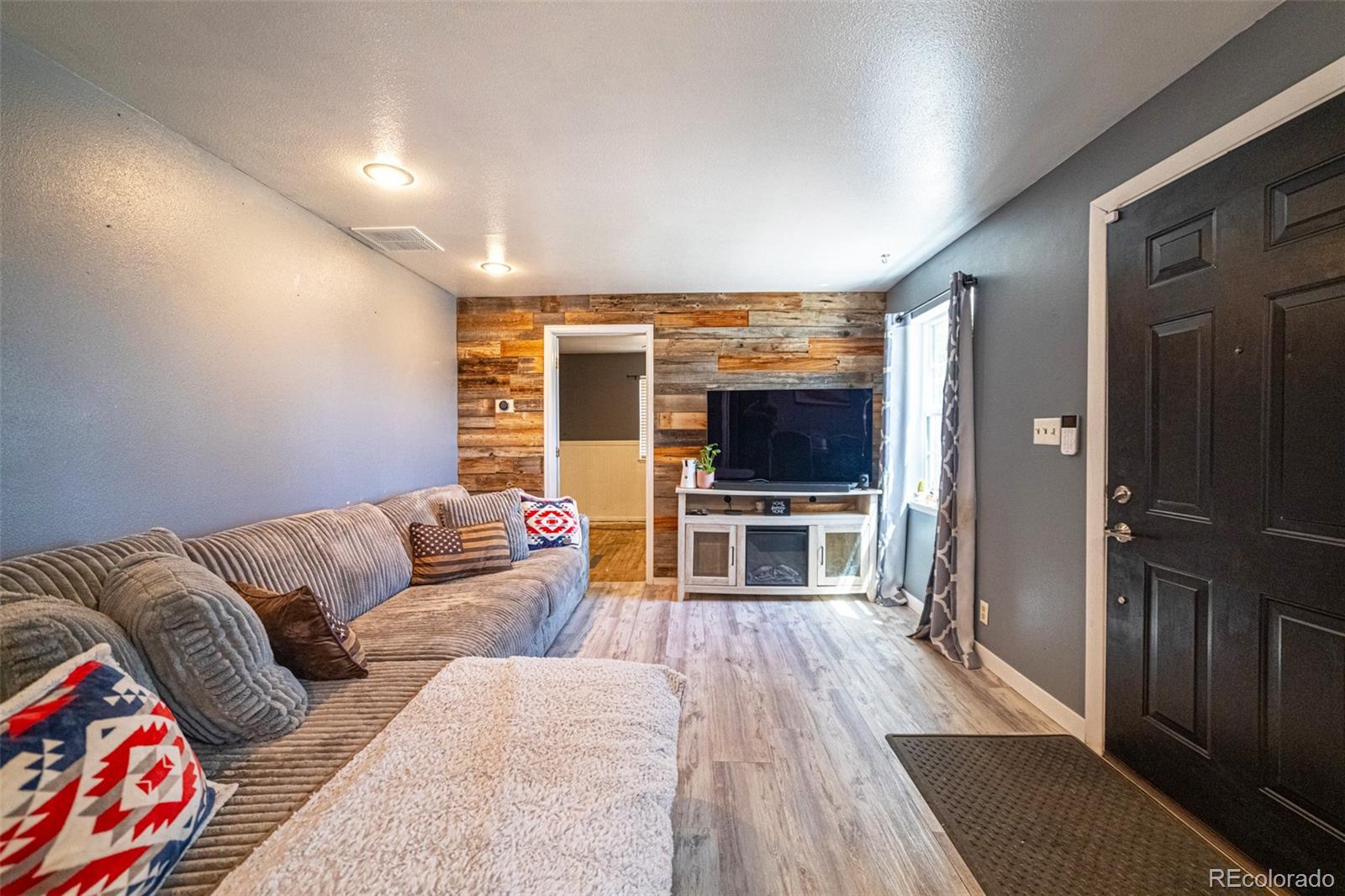 MLS Image #2 for 7231 e 66th place,commerce city, Colorado