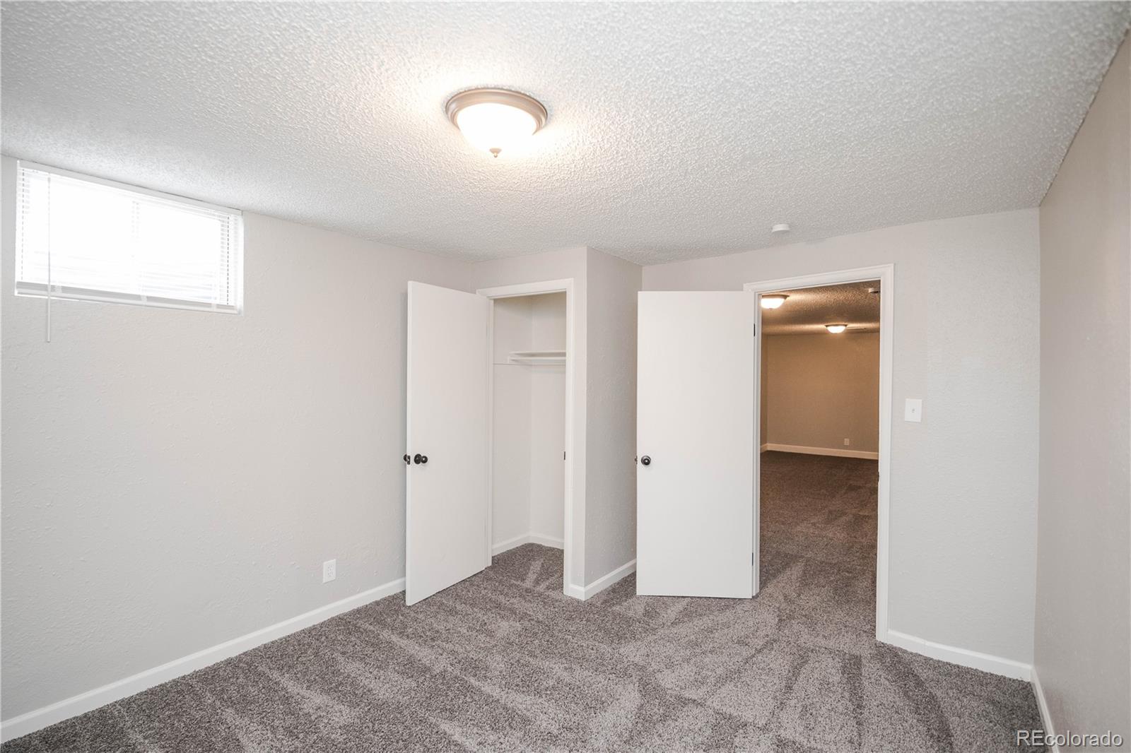 MLS Image #25 for 14900  robins drive,denver, Colorado