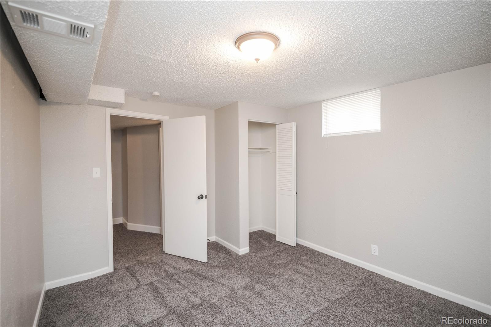 MLS Image #27 for 14900  robins drive,denver, Colorado