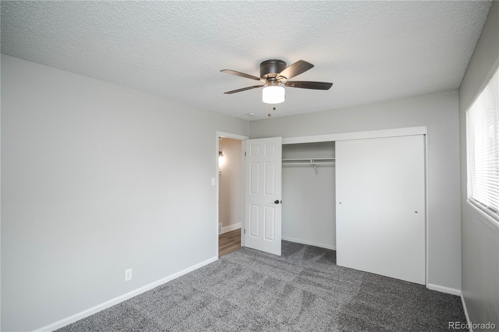 MLS Image #8 for 14900  robins drive,denver, Colorado