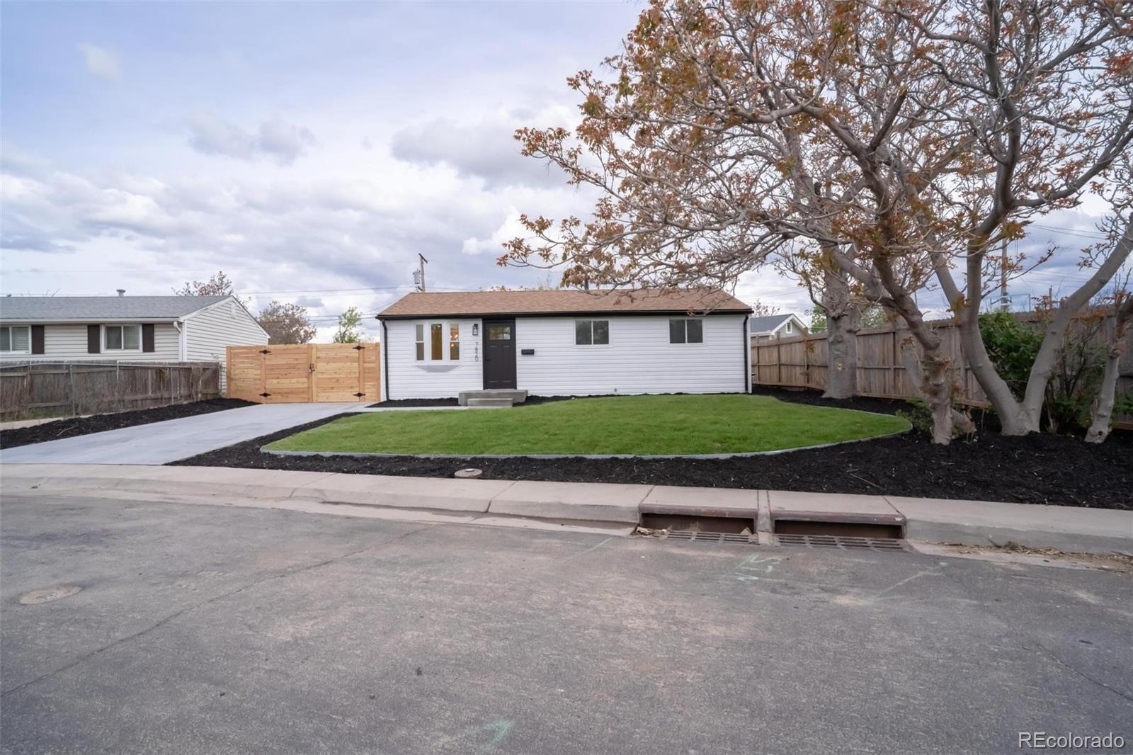 MLS Image #2 for 7820  ivywood street,commerce city, Colorado