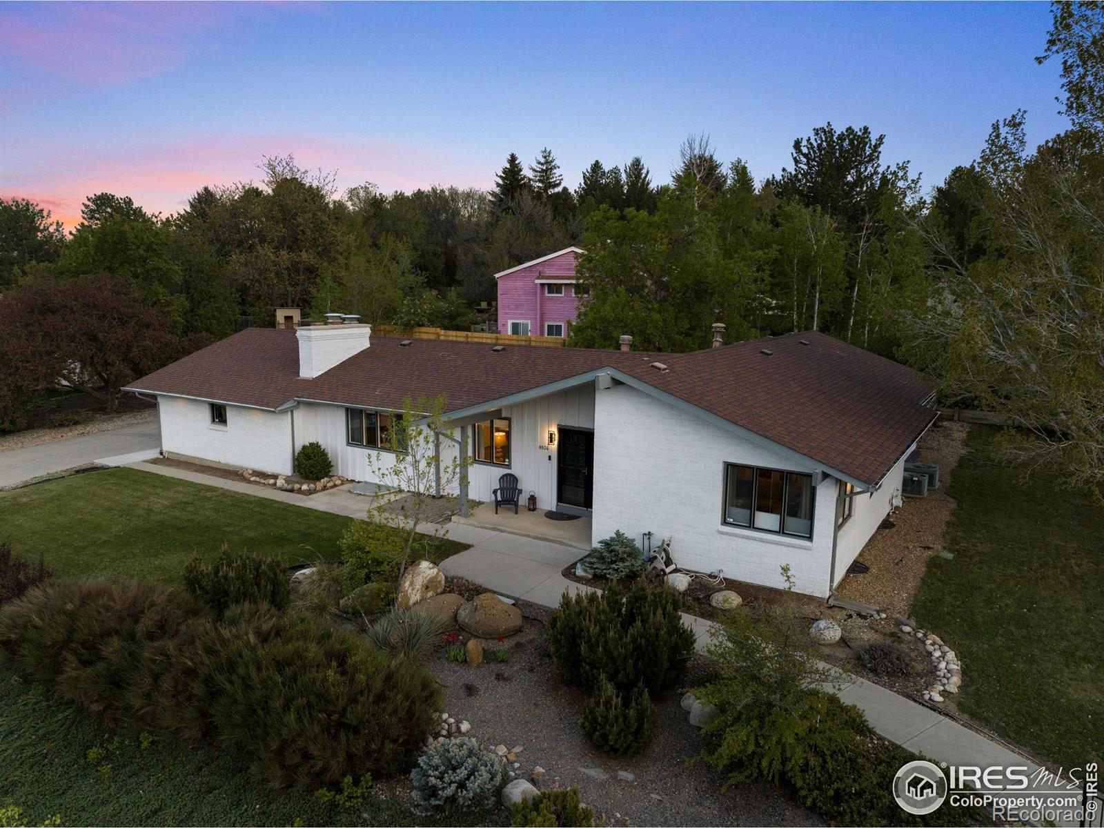 CMA Image for 8934  walker road,Niwot, Colorado