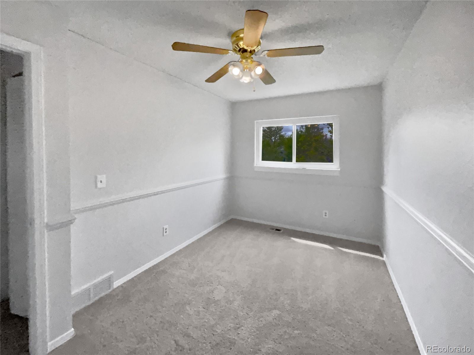 MLS Image #14 for 19028 e 21st circle,aurora, Colorado